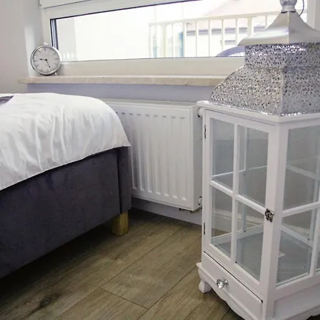 APARTAMENT w CENTRUM-GARAŻ Kielce Zewnętrze zdjęcie